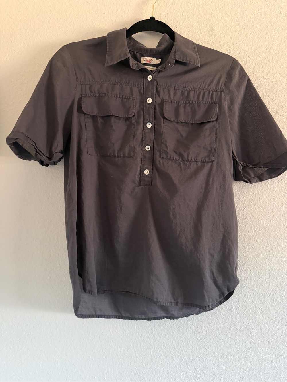 Faherty Women's Short Sleeve Size S The Uptown Popover Top Gray Organic Cotton